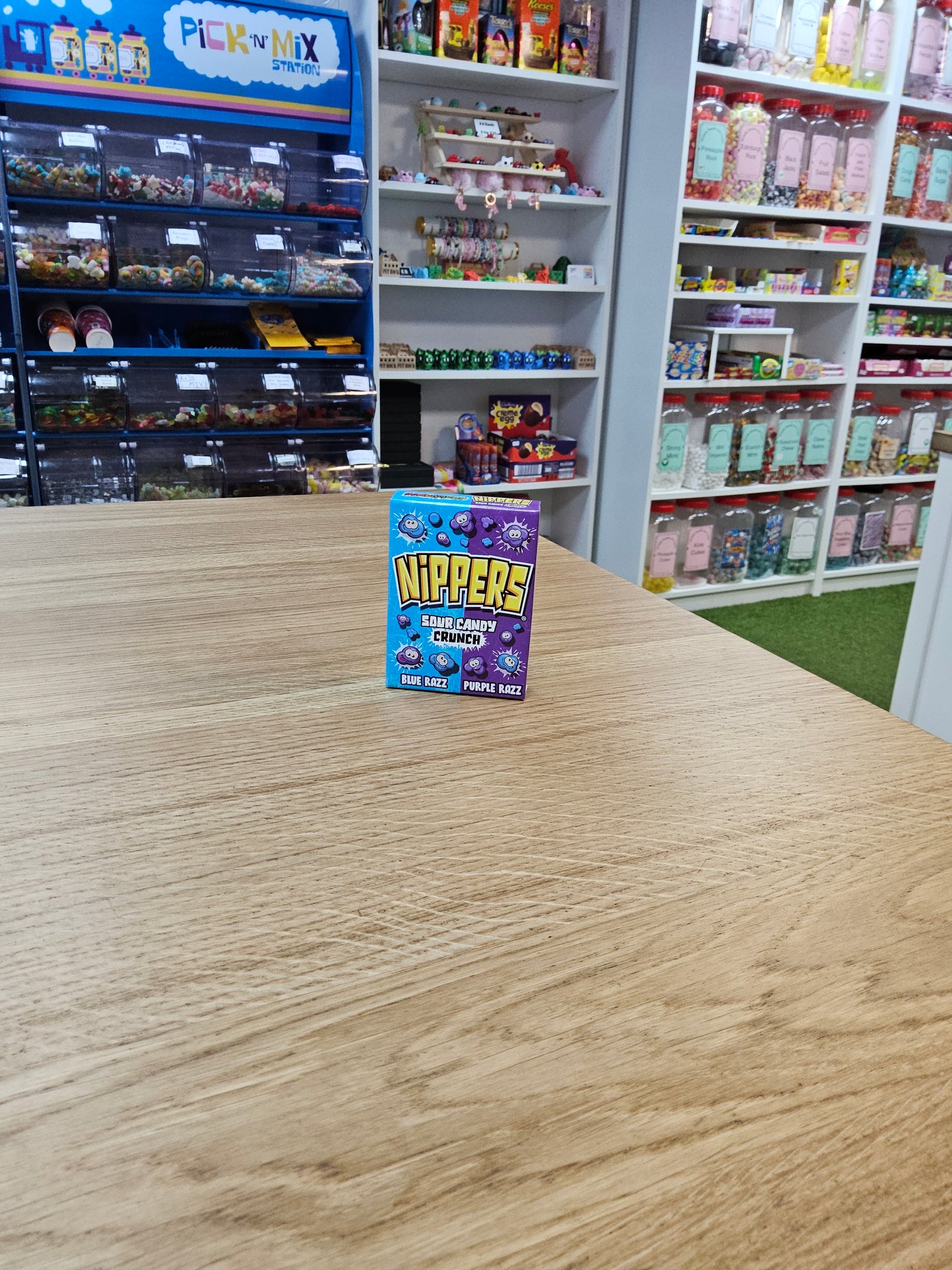 Nippers Blue Razz and Purple Razz (50g)