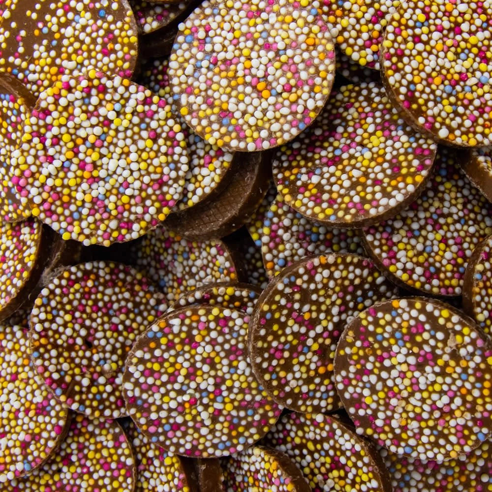 Giant Jazzies - Milk chocolate flavour candy with candy topping