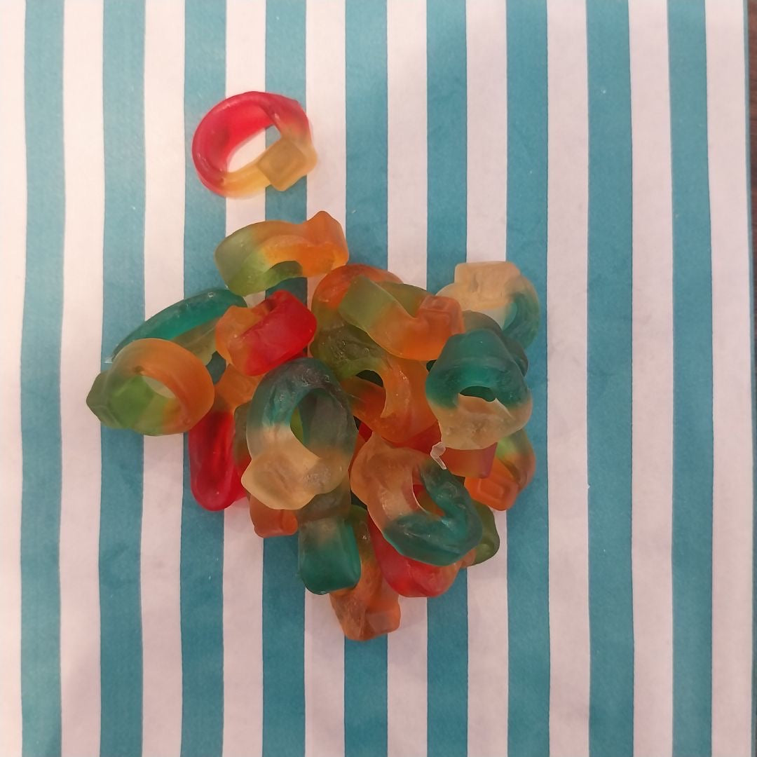 Friendship Rings - strawberry flavour jelly sweets